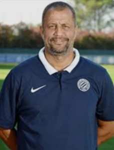 الحمراوة يباشرون تربصهم المغلق بوهران  تحسبا للموسم الجديد  ...عمروش وفرحاوي  يدخلان  قائمة المرشحين لتدريب المولودية