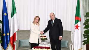 رئيس الجمهورية يخص باستقبال رسمي من قبل رئيسة الوزراء الإيطالية بقصر كيجي