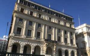 Banque d'Algérie : lancement prochain de la réservation en ligne du droit de change pour voyage à l'étranger