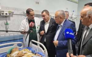 Accident de la route/El-Bayadh: le ministre des Transports présente ses condoléances aux familles des victimes et s'enquiert de l'état des blessés