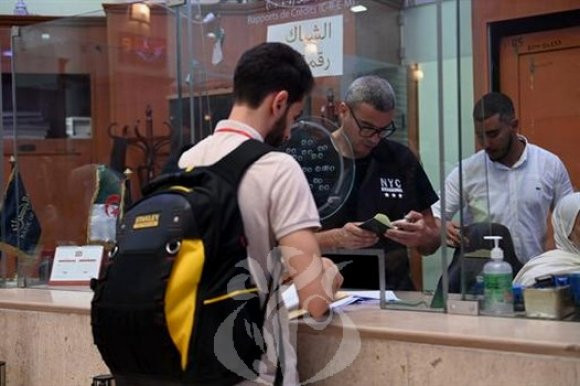 Banque d'Algérie : le lancement officiel de la réservation du nouveau droit de change pour voyage à l'étranger largement salué par les citoyens