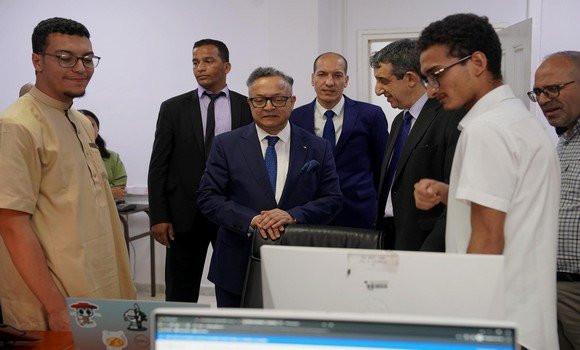 Inscriptions universitaires: Baddari inspecte le Centre national des données relevant de l'ESI