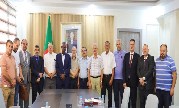    وزير الشباب يؤكد دعمه للحوار الاجتماعي وحرصه على دراسة مقترحات نقابات القطاع