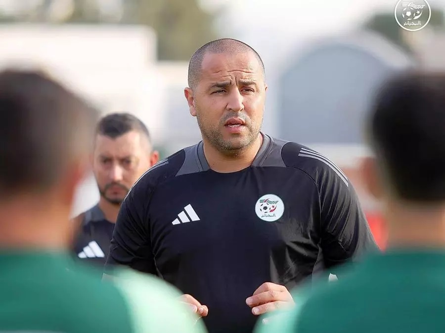 بوقرة يكشف عن قائمته