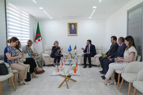 El Mahdi Oualid examine avec la coordinatrice de l'ONU en Algérie les moyens de développer le partenariat
