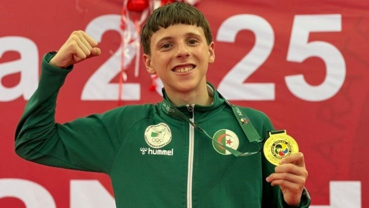 أيمن بن خدة يهدي الجزائر لقب البطولة الإفريقية للكاراتي دو للأشبال في أبوجا