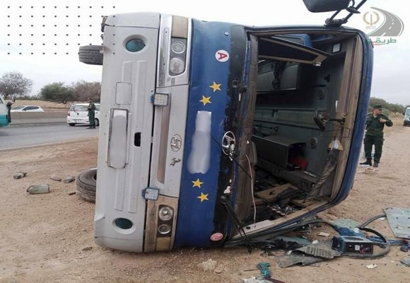 Oran: 49 blessés suite au renversement d'un bus de transport de voyageurs à Gdyel