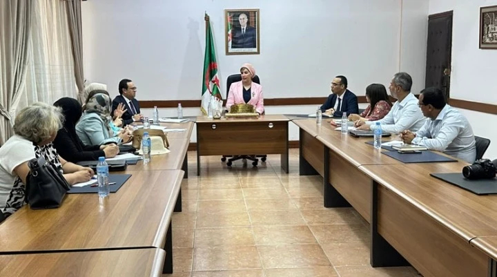 الشروع في صب المنحة المدرسية بداية من يوم غد الاثنين