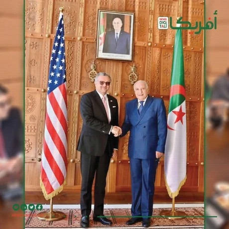 عطاف يستقبل المستشار الرفيع لرئيس الولايات المتحدة لإفريقيا