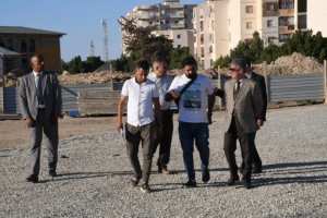 مشروع  مركب الأم والطفل بغليزان :  الوالي بركان يعذر المقاولة المتقاعسة