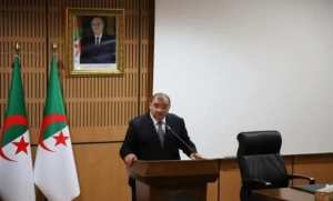 وزير العدل يبرز جهود الدولة في مجال الوقاية من تبييض الأموال وتمويل الإرهاب