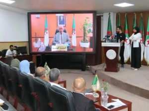 الجامعة الصيفية لمسيري قطاع الصحة بمستغانم: .. التحول الرقمي  ركيزة إستراتيجية لتحسين جودة الخدمات الصحية