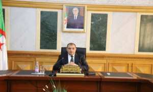 Le ministre de la Justice préside la cérémonie d'installation du nouveau président de la Cour d'Alger