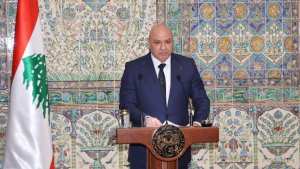 الرئيس اللبناني يزور كاتدرائية السيدة الإفريقية بالعاصمة