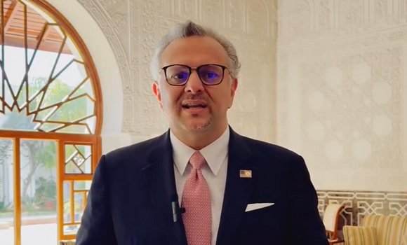 المستشار الرفيع للرئيس الأمريكي: زيارتي للجزائر بداية للعمل المشترك من أجل مستقبل أكثر ازدهارا للبلدين وللمنطقة