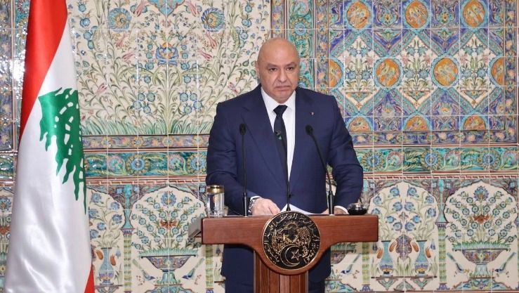 رئيس جمهورية لبنان ينهي زيارته إلى الجزائر