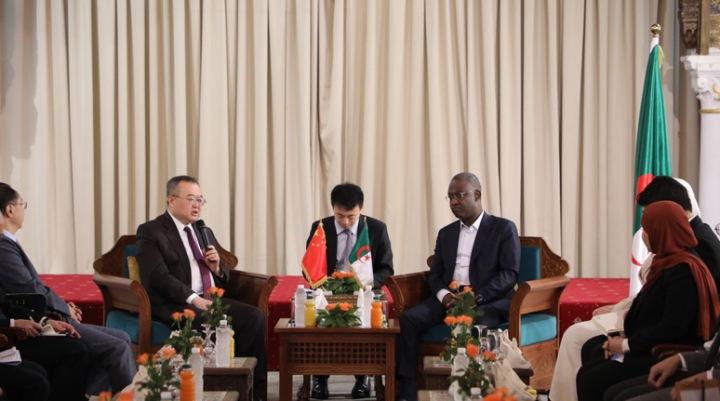 تعزيز آفاق التعاون بين الجزائر والصين