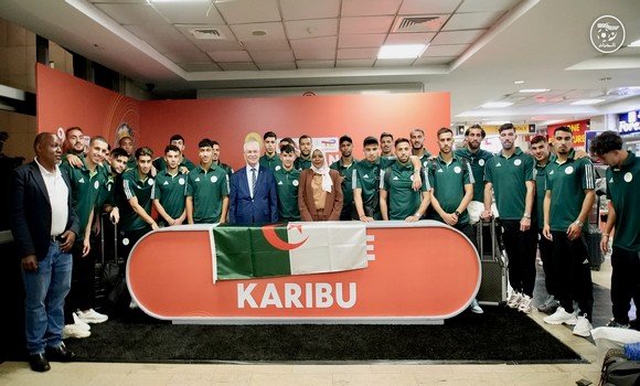 البطولة الإفريقية للمحليين-2024: المنتخب الوطني يحل بكمبالا