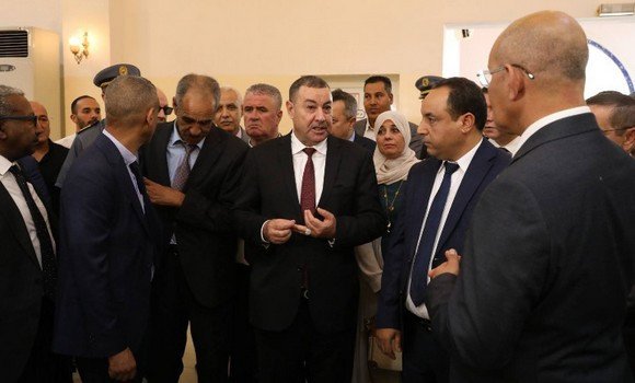 الوادي : تجسيد مشروع تدعيم الرحلات الجوية الداخلية خلال الأيام القادمة