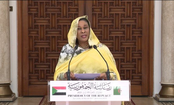 سفيرة السودان تعرب عن امتنانها لمواقف الجزائر المؤازرة لبلادها