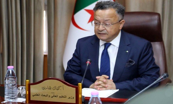 الدخول الجامعي2026/2025: بداري يجتمع بإطارات من الوزارة والديوان الوطني للخدمات الجامعية