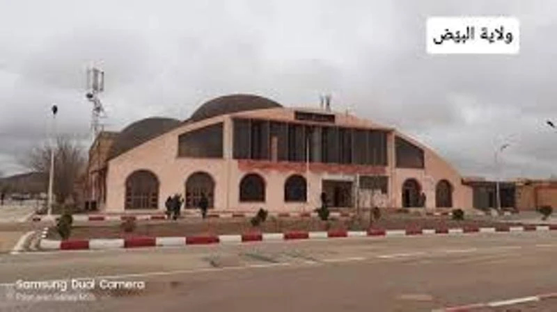 البيض : 120 مليار سنتيم لإعادة تهيئة أرضية المطار