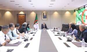 نقل: السيد سعيود يشدد على تدعيم أسطول  لوجيترانس  لتعزيز تموين الجنوب بالوقود