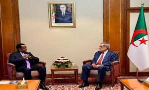 الوزير الأول يستقبل وزير الشؤون الخارجية الصومالي