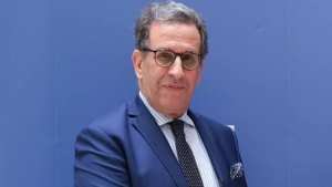 تعيين العربي لطرش محافظًا للطبعة الرابعة للمعرض الإفريقي للتجارة البينية بالجزائر