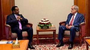 الوزير الأول يستقبل وزير الخارجية الصومالي ويؤكدان على تعزيز التعاون الثنائي