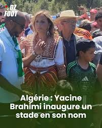 Algérie (Aït Bouadda/Azazga/Tizi Ouzou) - Yacine Brahimi, footballeur international, inaugure un stade en son nom