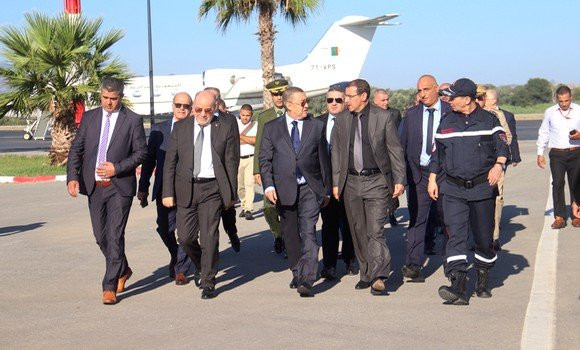 Merad arrive à Jijel pour s'enquérir de la situation suite au crash d'un avion de la Protection civile