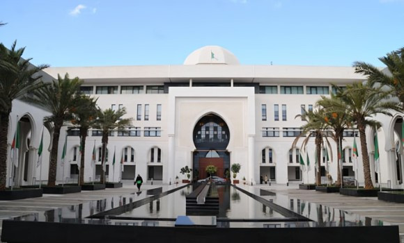 Le Chargé d'Affaires de l'ambassade de France en Algérie convoqué au  ministère des Affaires Etrangères