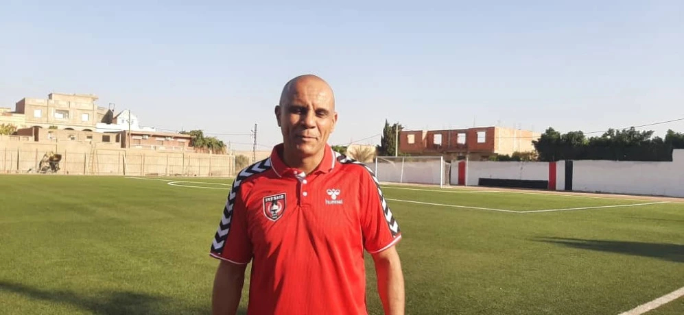 اتحاد سيدي أمحمد بن علي: الانطلاق الرسمي للتدريبات،بقيادة المدرب الجديد عزيز خلافي