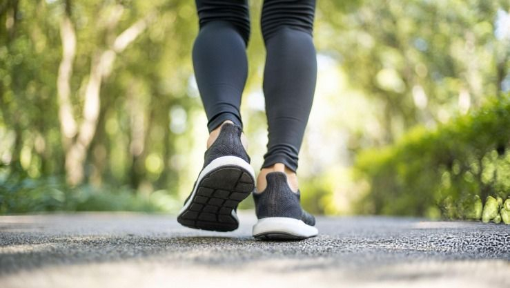 قبل الأكل أم بعده؟.. التوقيت الذهبي للمشي يكشفه الخبراء