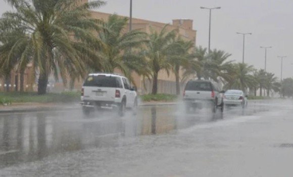  أمطار رعدية مرتقبة على عدد من ولايات الوطن يومي الإثنين والثلاثاء