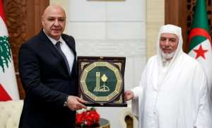 Le président libanais visite Djamaâ El-Djazaïr