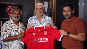 مولودية وهران:   فيلود يوقع على عقد لموسمين