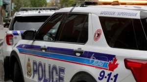 رئيس الوزراء الكندي يندد بحادثة الاعتداء على شابة مسلمة بأوتاوا ويعد بمحاسبة المسؤولين