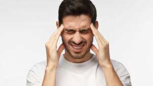 كيف تعرف أن صداعك بسبب قلة شرب الماء؟