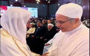 رئيس المجلس الاسلامي الأعلى يجري بالقاهرة محادثات مع أمين عام الهيئة العالمية للإعجاز العلمي في القرآن والسنة