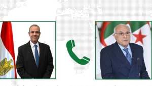 عطاف يتلقى مكالة هاتفية من نظيره المصري