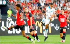 L'Olympique de Marseille se fait surprendre par un Rennes à dix