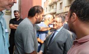 Chute d'un bus dans l'Oued El Harrach: Merad rend visite aux familles des victimes à Boumerdès pour présenter les condoléances