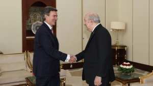 رئيس الجمهورية يستقبل سفير سويسرا