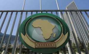 برئاسة الجزائر, مجلس السلم والأمن الافريقي يجدد التزامه بضمان حق الاطفال في التعليم بمناطق النزاع