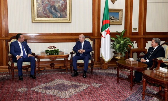 Le président de la République reçoit le Secrétaire général du RND