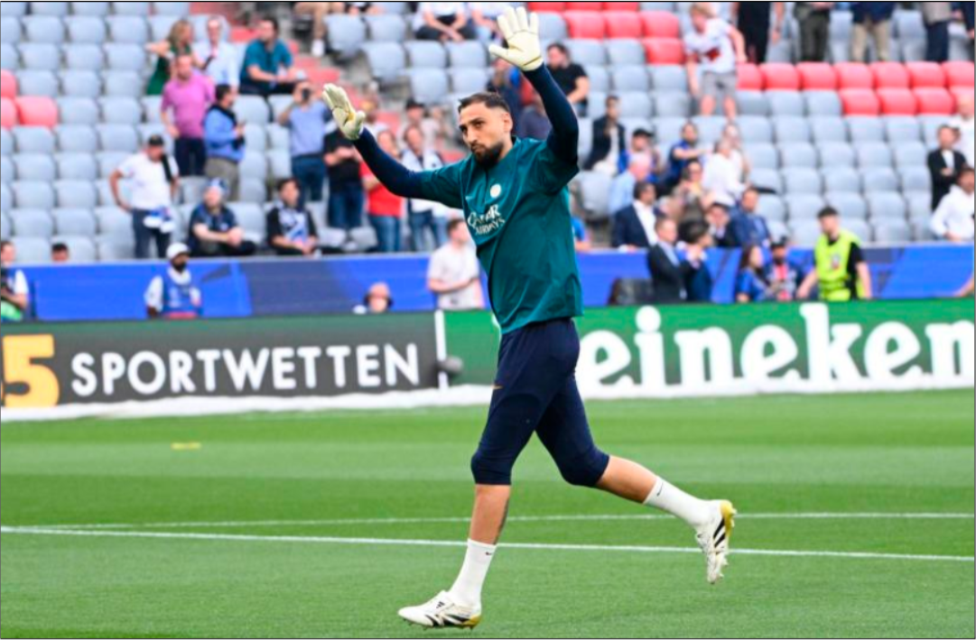 Donnarumma, un héros invité à prendre la porte