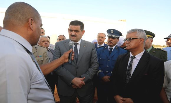 Timimoun : Derbal insiste sur le raccordement des ksour au réseau d'assainissement   