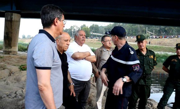 Chute d'un bus dans l'Oued El Harrach à Alger: une importante délégation officielle se rend sur les lieux